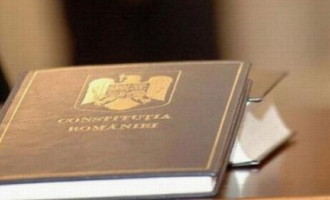 Revizuire constituţională în perioadă de criză