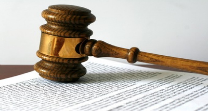 Manifest pentru o piaţă liberă a documentelor juridice